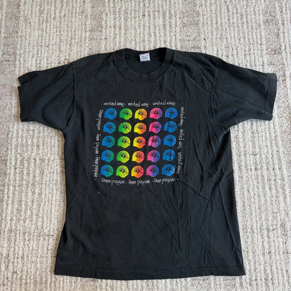 Vintage Fruit of the Loom United Way T Shirt L Black Rainbow Graphic Made in USA